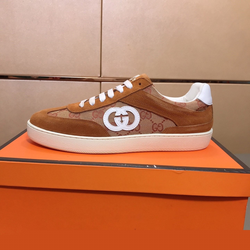 G*u*i casual shoes